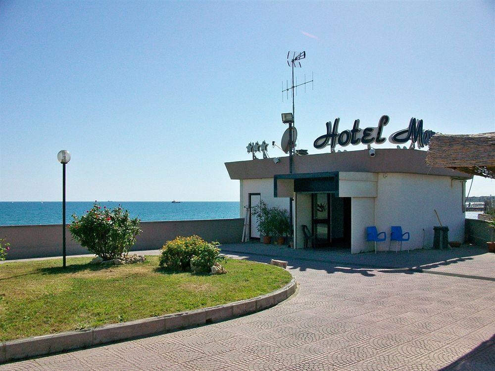 Marocca Hotel Нетуно Екстериор снимка