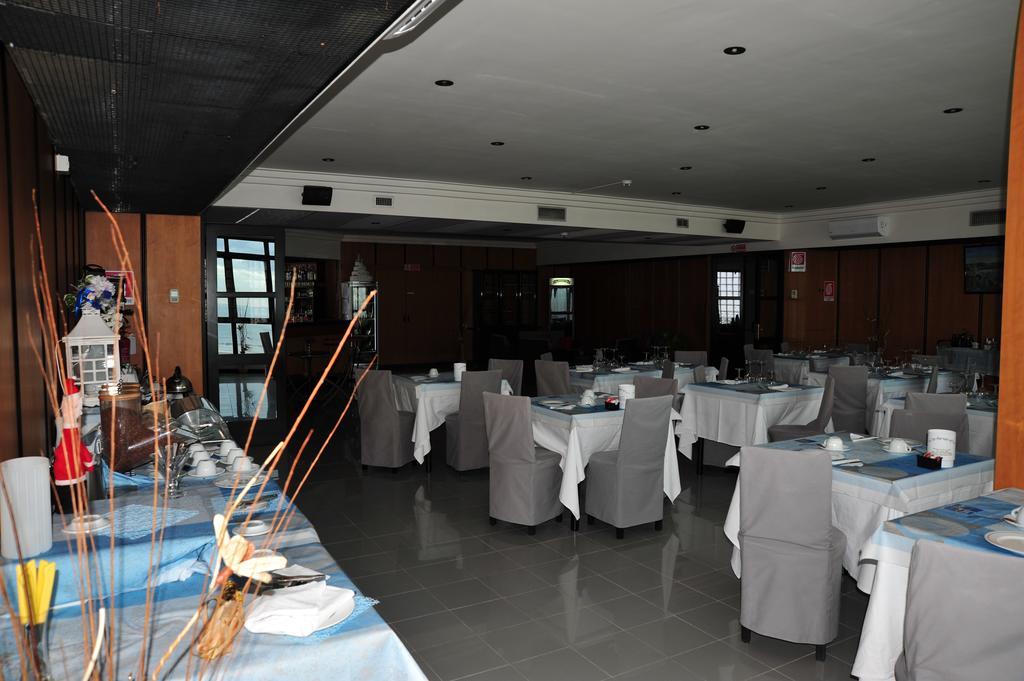 Marocca Hotel Нетуно Екстериор снимка