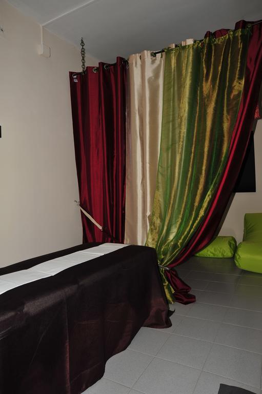 Marocca Hotel Нетуно Екстериор снимка