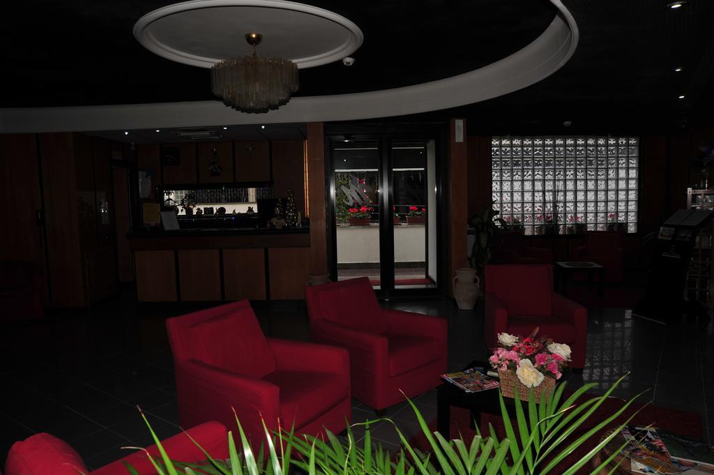 Marocca Hotel Нетуно Екстериор снимка